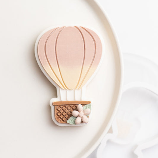 Hot air balloon (2023) stamp with matching cutter