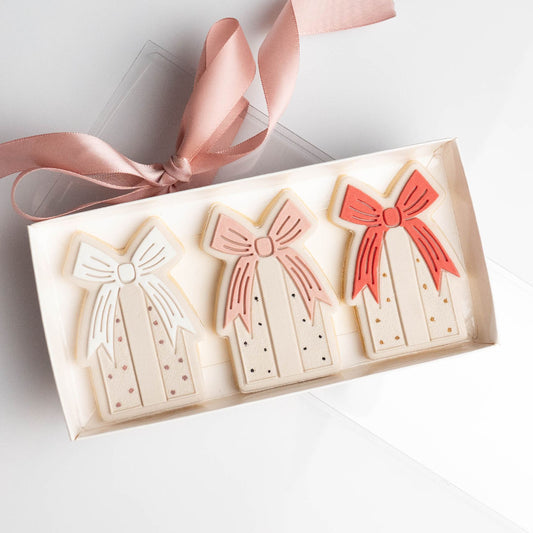 Present stamp with matching cutter