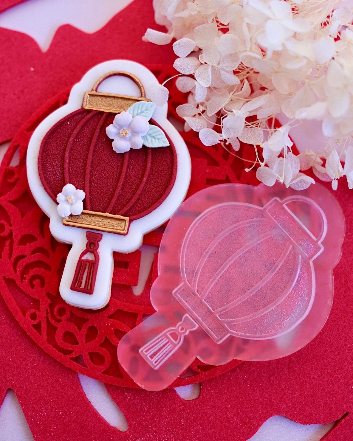 Lantern round stamp with matching cutter