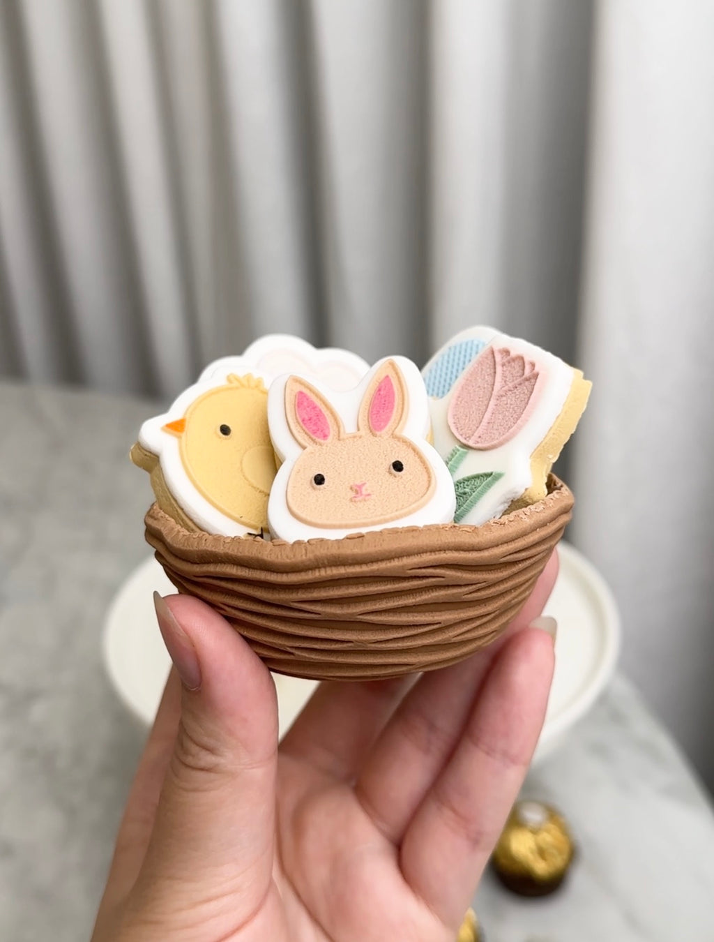 Nest Large stamp