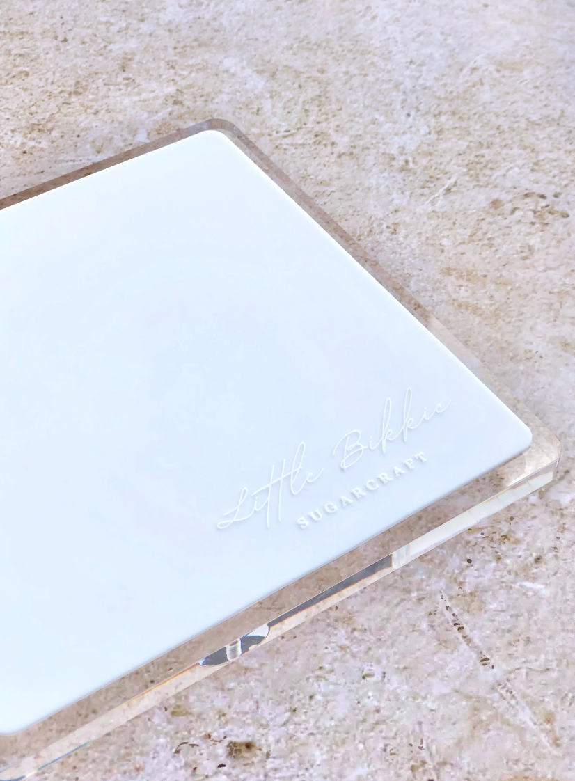 Cookie Turntable with Silicone Mat (Pink or White)