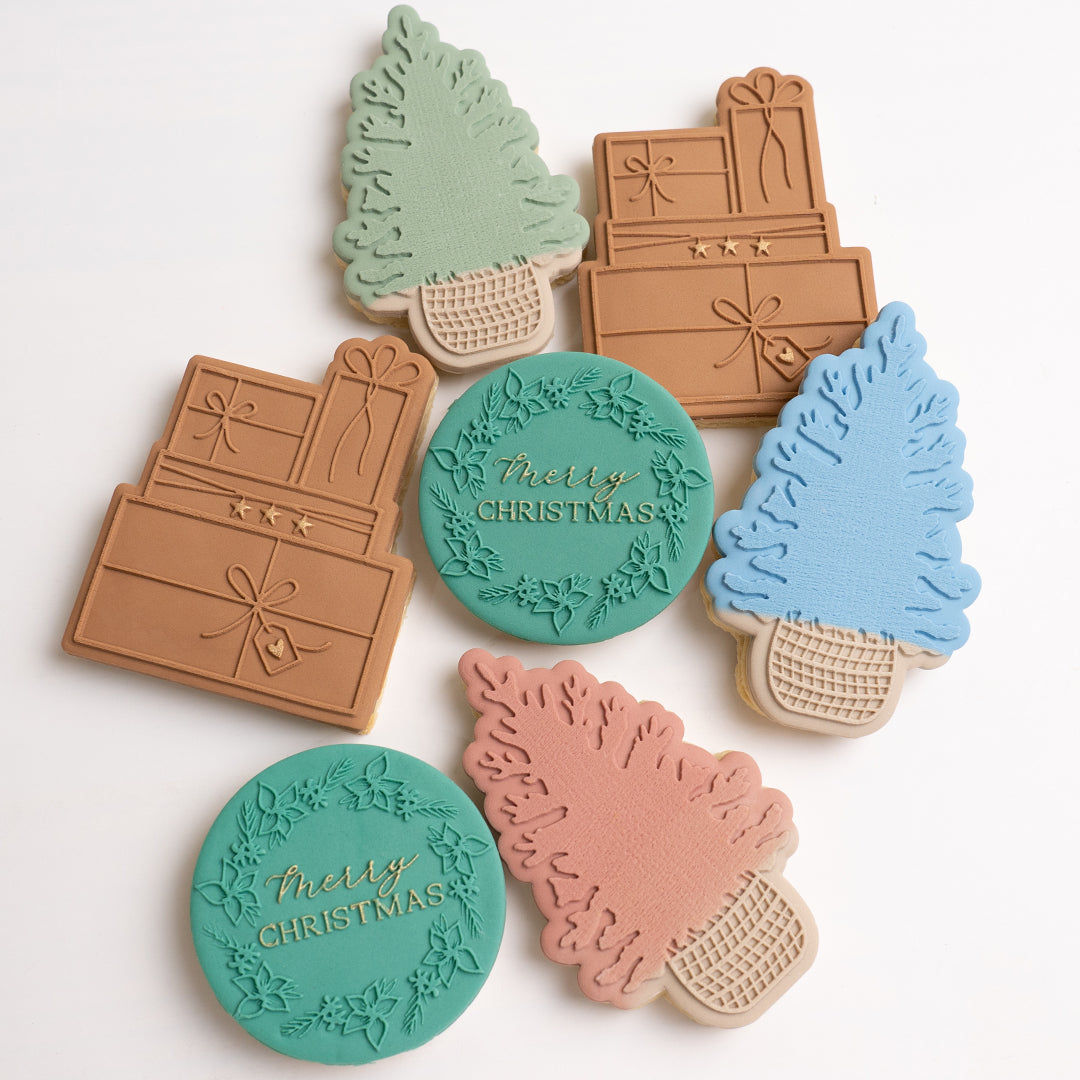 Pine tree stamp with matching cutter