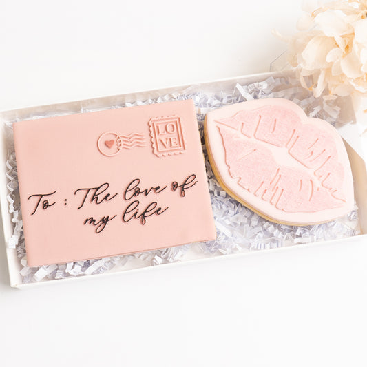 Kiss me stamp with matching cutter