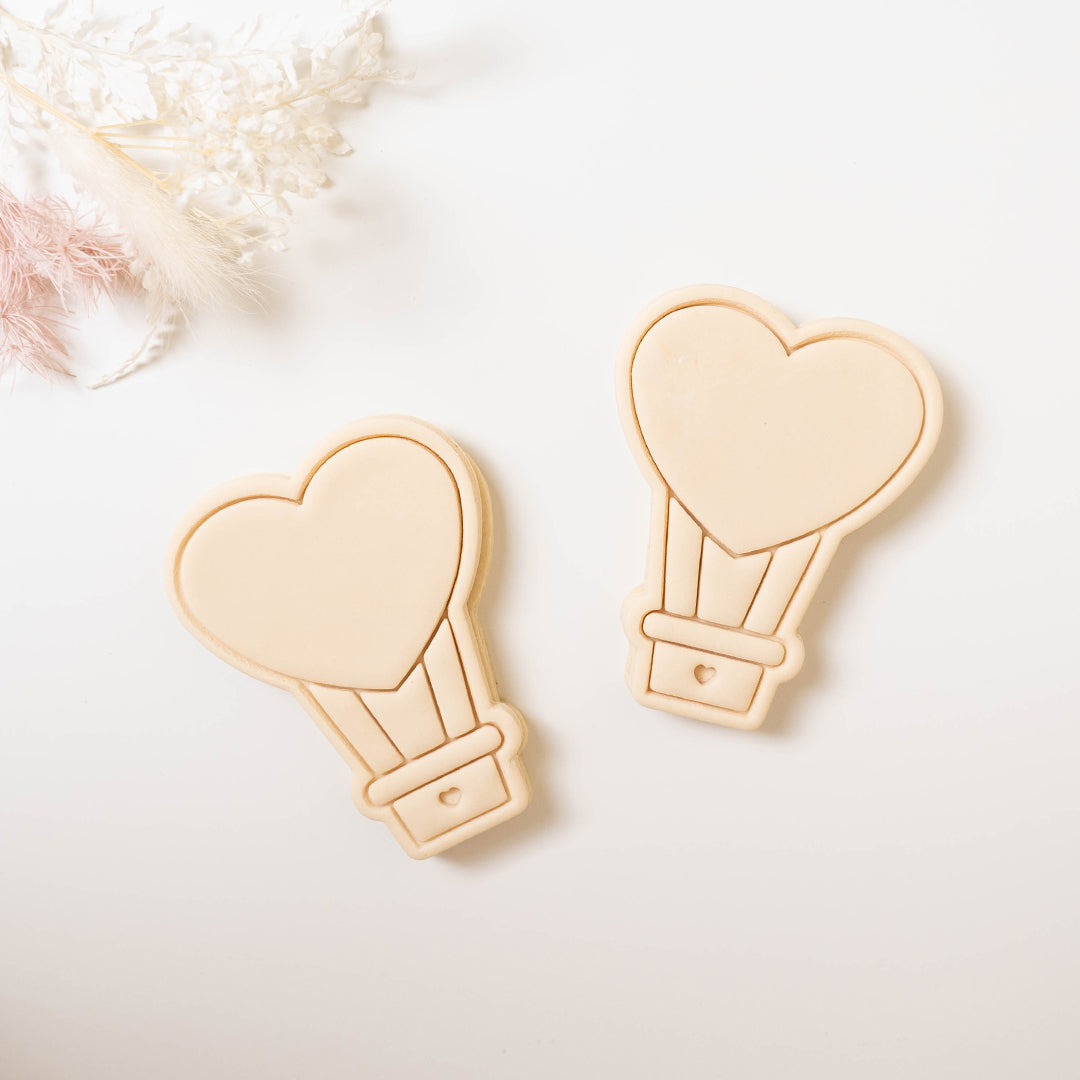 Heart hot air balloon impression stamp with matching cutter